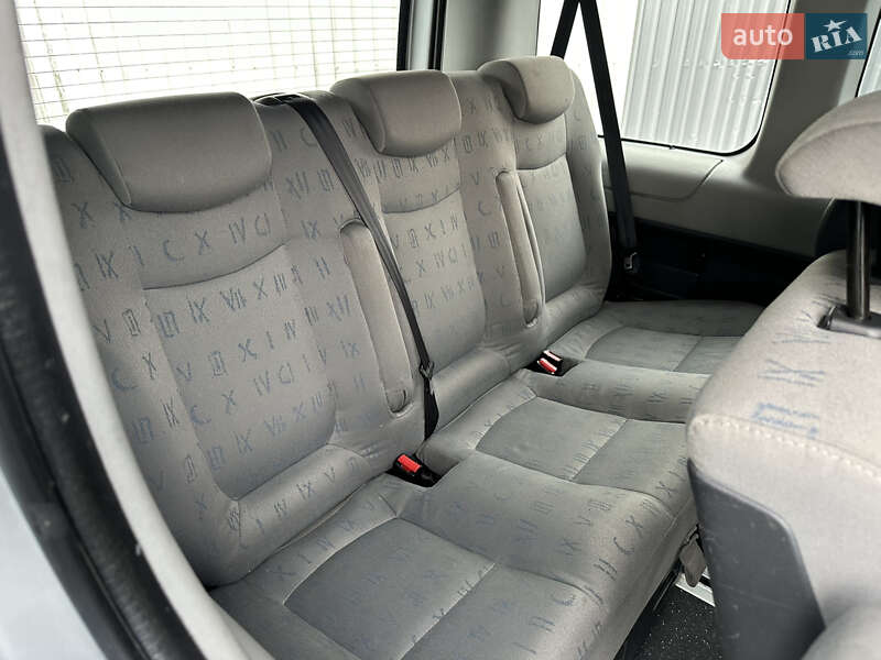 Мінівен Renault Trafic 2011 в Луцьку фото 14 Мінівен Renault Trafic 2011 в Луцьку