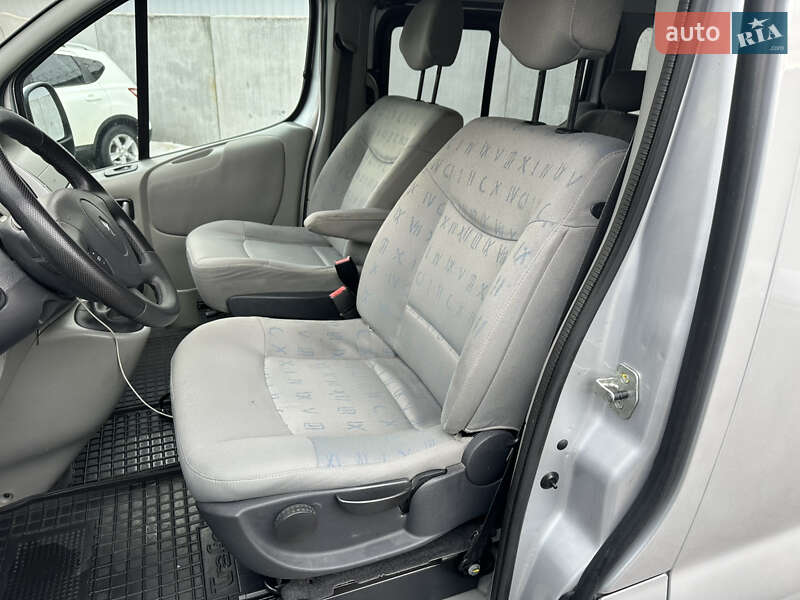 Мінівен Renault Trafic 2011 в Луцьку фото 17 Мінівен Renault Trafic 2011 в Луцьку
