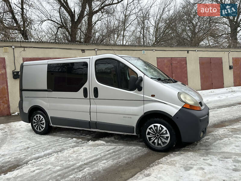 Мінівен Renault Trafic 2003 в Кам'янець-Подільському фото 18 Мінівен Renault Trafic 2003 в Кам'янець-Подільському