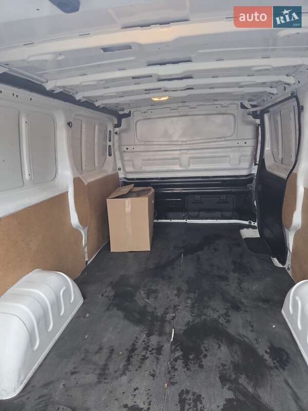 Микроавтобус грузовой (до 3,5т) Renault Trafic 2018 в Броварах фото 11 Микроавтобус грузовой (до 3,5т) Renault Trafic 2018 в Броварах