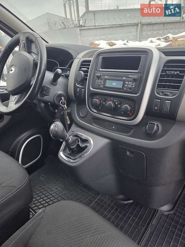 Микроавтобус грузовой (до 3,5т) Renault Trafic 2018 в Броварах фото 48 Микроавтобус грузовой (до 3,5т) Renault Trafic 2018 в Броварах