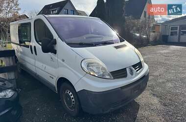 Грузопассажирский фургон Renault Trafic 2012 в Львове