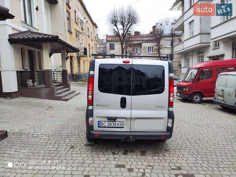 Мінівен Renault Trafic 2009 в Львові фото 11 Мінівен Renault Trafic 2009 в Львові