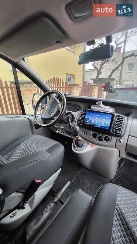 Мінівен Renault Trafic 2009 в Львові фото 14 Мінівен Renault Trafic 2009 в Львові