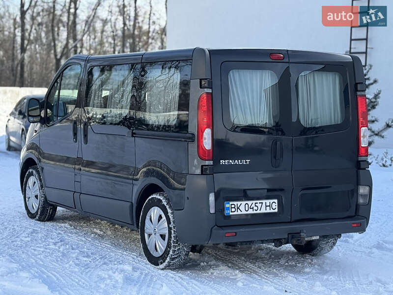 Минивэн Renault Trafic 2008 в Луцке