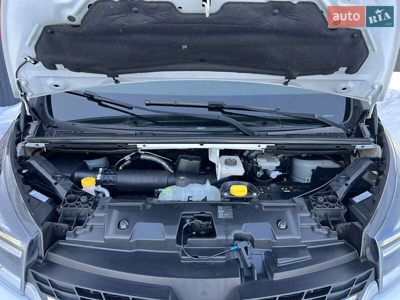 Мінівен Renault Trafic 2020 в Дубні