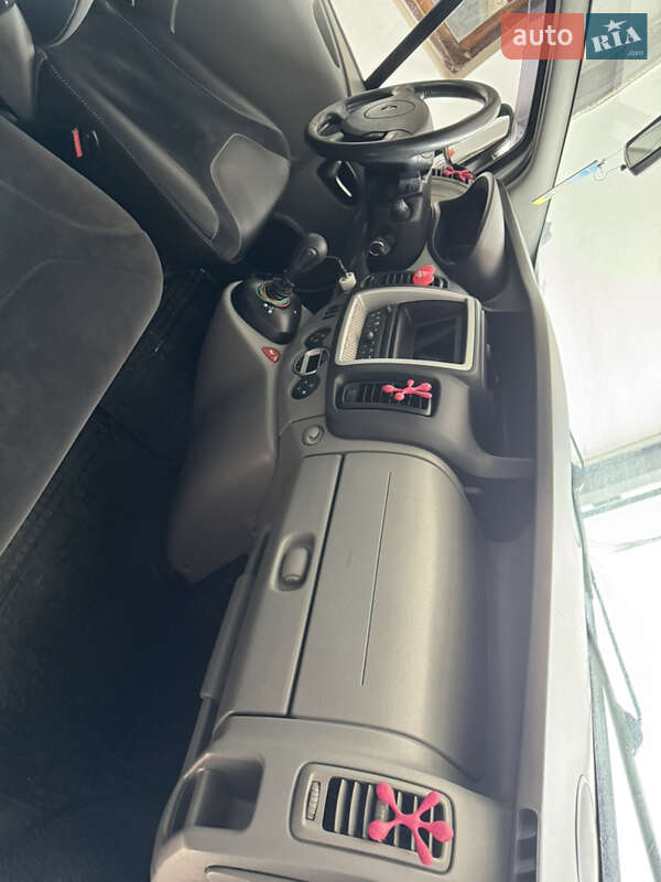 Інші вантажівки Renault Trafic 2014 в Гусятині