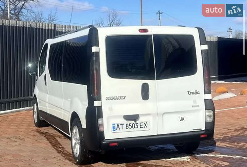 Минивэн Renault Trafic 2006 в Стрые фото 3 Минивэн Renault Trafic 2006 в Стрые