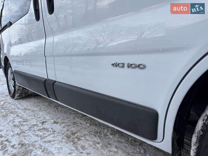 Минивэн Renault Trafic 2005 в Кременце фото 17 Минивэн Renault Trafic 2005 в Кременце