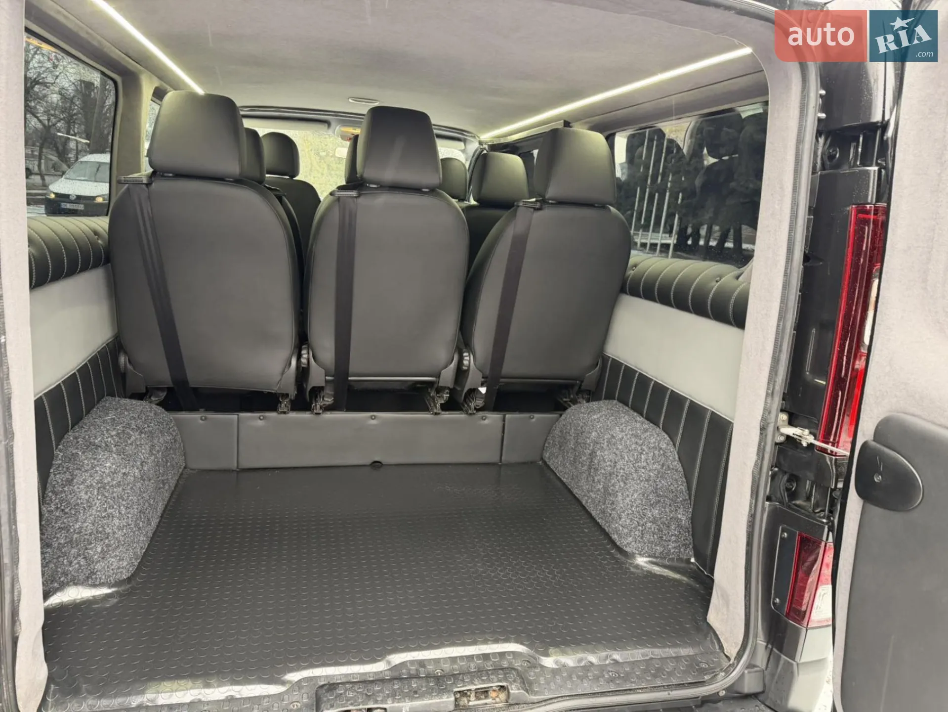 2021 Renault Trafic - мініатюра 28