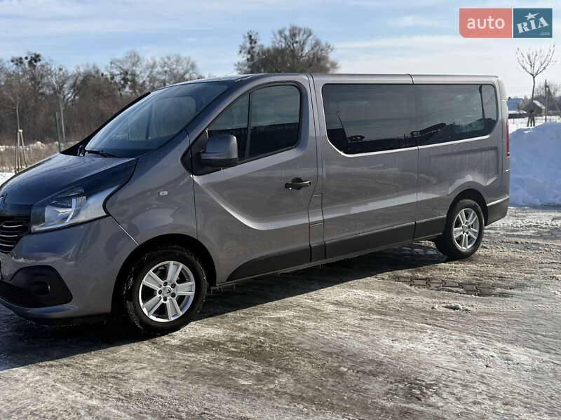 Минивэн Renault Trafic 2018 в Луцке