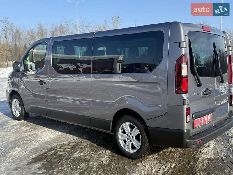 Минивэн Renault Trafic 2018 в Луцке