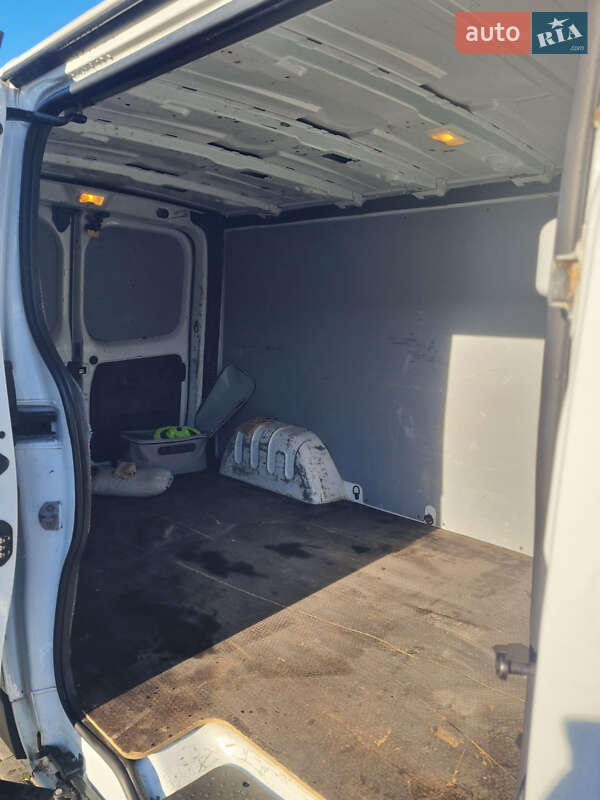 Вантажний фургон Renault Trafic 2017 в Мукачевому