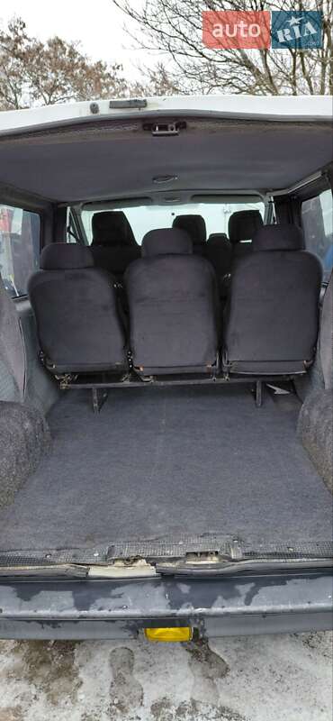 Мікроавтобус Renault Trafic 2006 в Одесі