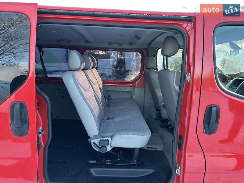 Минивэн Renault Trafic 2013 в Ровно