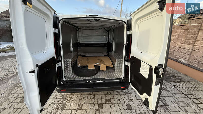 Грузовой фургон Renault Trafic 2020 в Ровно
