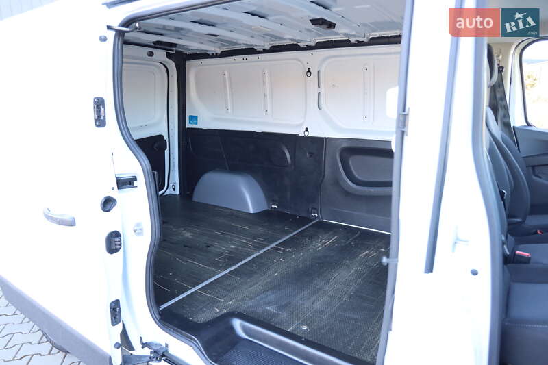 Вантажний фургон Renault Trafic 2023 в Луцьку фото 35 Вантажний фургон Renault Trafic 2023 в Луцьку