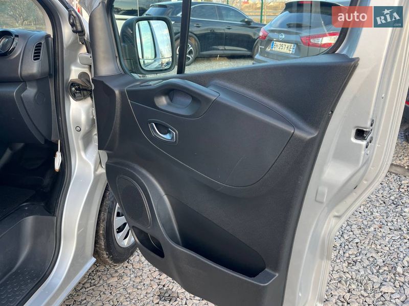 Мінівен Renault Trafic 2021 в Дубні