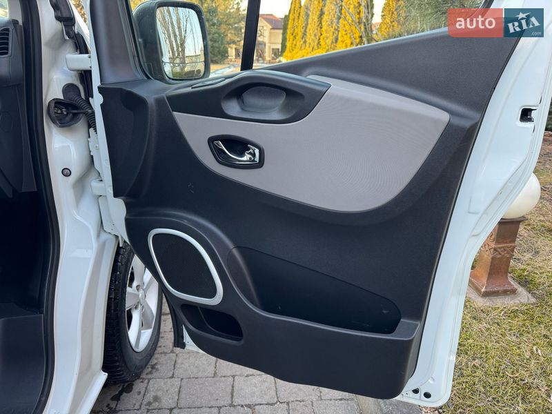 Минивэн Renault Trafic 2018 в Сарнах