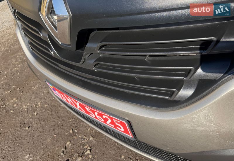 Мінівен Renault Trafic 2017 в Львові