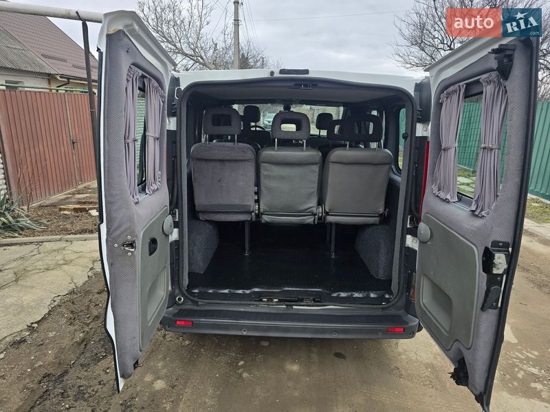 Мінівен Renault Trafic 2008 в Запоріжжі