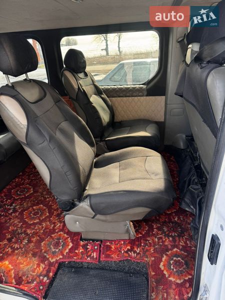 Мікроавтобус Renault Trafic 2010 в Іллінцях