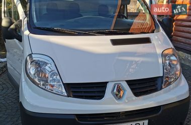 Вантажний фургон Renault Trafic 2013 в Рівному