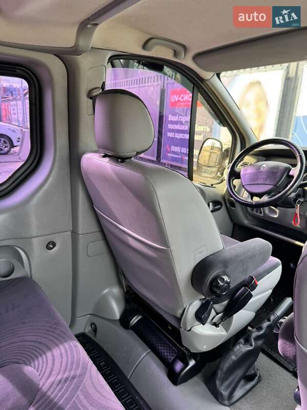 Минивэн Renault Trafic 2009 в Шаргороде