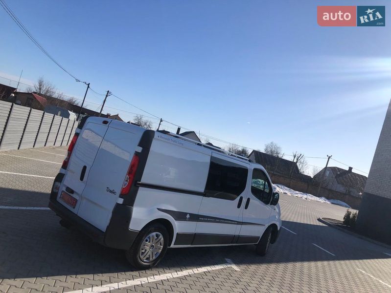Минивэн Renault Trafic 2014 в Дубно
