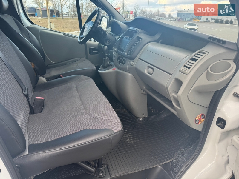 Мінівен Renault Trafic 2011 в Миколаєві