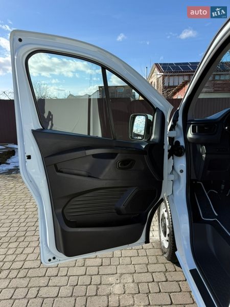 Вантажний фургон Renault Trafic 2021 в Києві