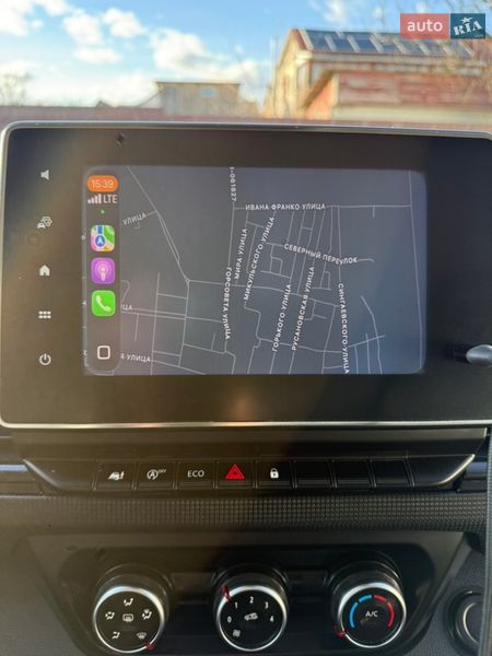 Вантажний фургон Renault Trafic 2021 в Києві