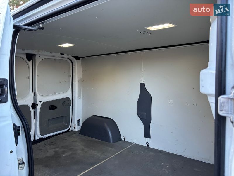 Микроавтобус грузовой (до 3,5т) Renault Trafic 2014 в Костополе