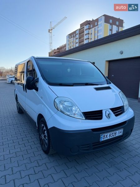 Мінівен Renault Trafic 2007 в Хмельницькому