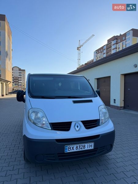 Мінівен Renault Trafic 2007 в Хмельницькому