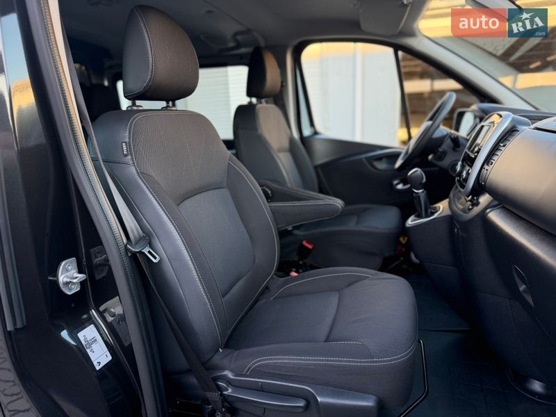 Грузопассажирский фургон Renault Trafic 2020 в Дубно