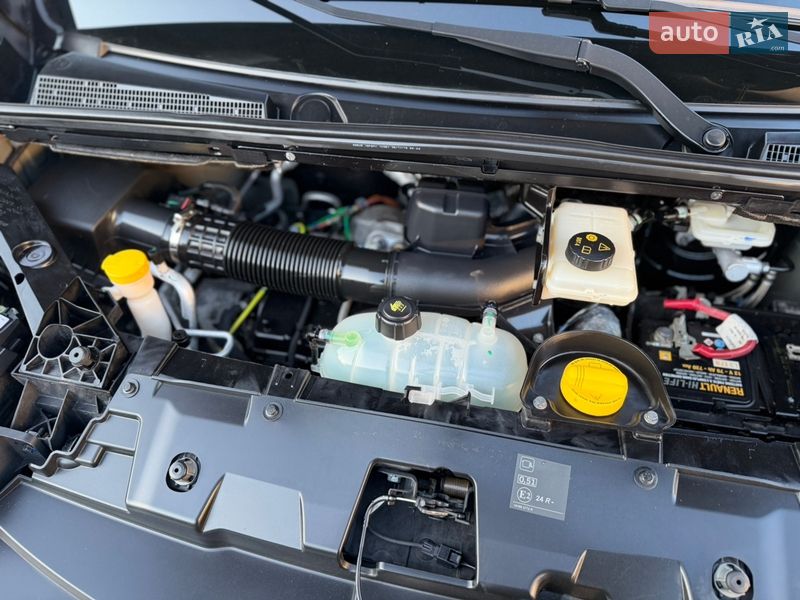 Грузопассажирский фургон Renault Trafic 2020 в Дубно