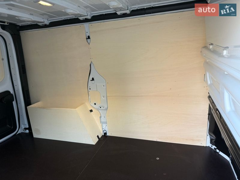 Грузовой фургон Renault Trafic 2025 в Дубно