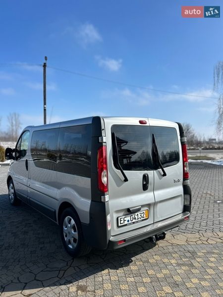 Минивэн Renault Trafic 2011 в Коломые