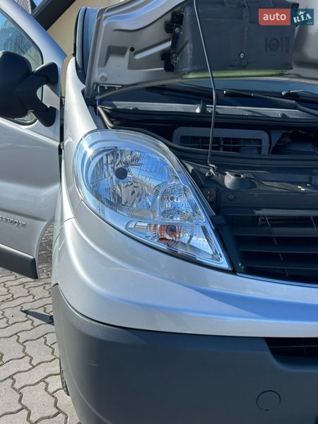 Минивэн Renault Trafic 2011 в Коломые