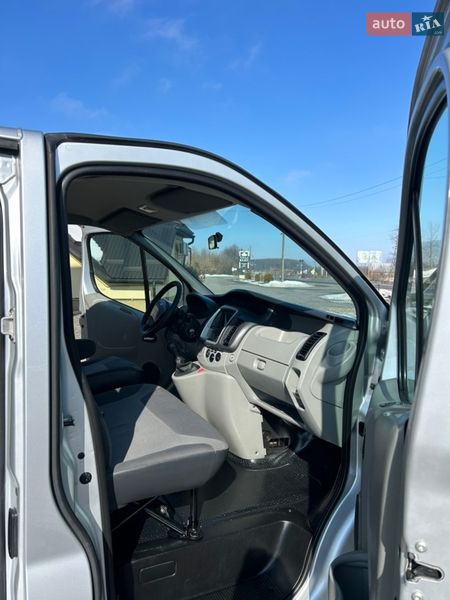 Минивэн Renault Trafic 2011 в Коломые