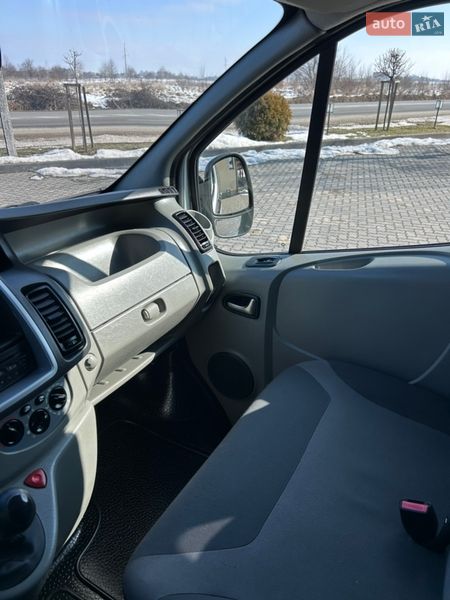 Минивэн Renault Trafic 2011 в Коломые