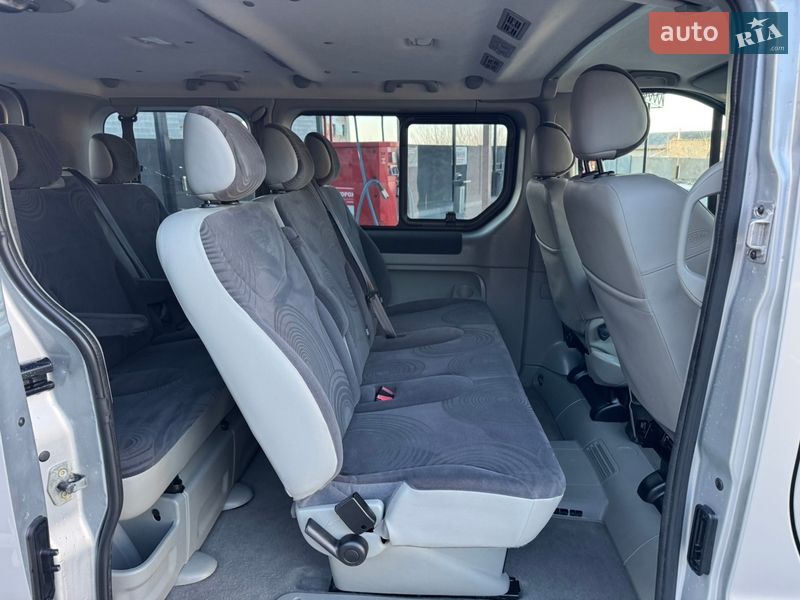 Минивэн Renault Trafic 2011 в Дубно