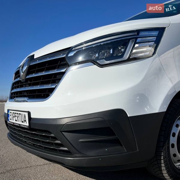 Грузовой фургон Renault Trafic 2022 в Киеве
