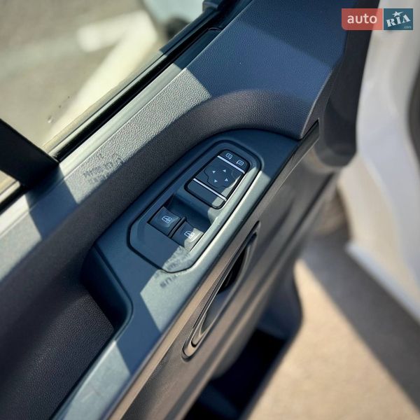 Грузовой фургон Renault Trafic 2022 в Киеве