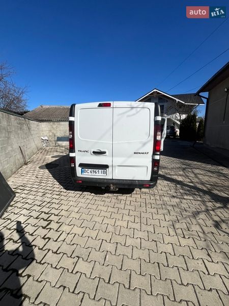 Вантажний фургон Renault Trafic 2017 в Львові