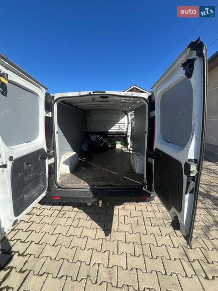 Вантажний фургон Renault Trafic 2017 в Львові