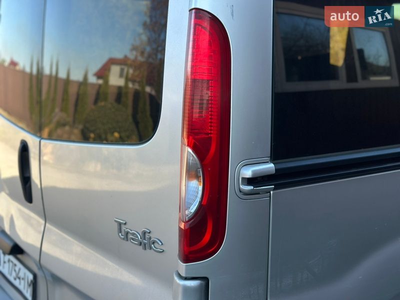 Мінівен Renault Trafic 2007 в Івано-Франківську