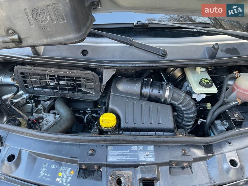 Мінівен Renault Trafic 2008 в Харкові