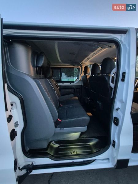 Грузопассажирский фургон Renault Trafic 2021 в Ровно